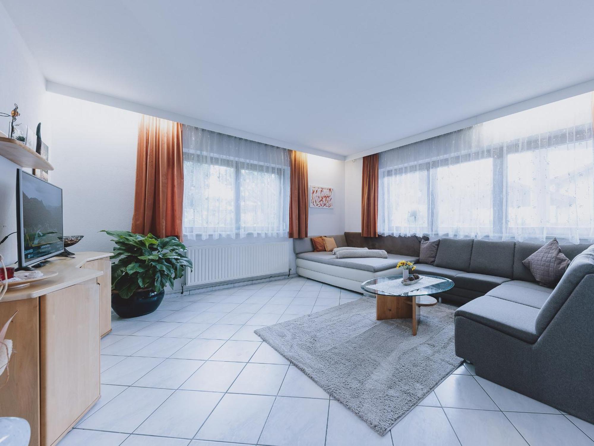 Lakeside Appartement Plattner By We Rent, Summercard Included ツェル アム ゼー エクステリア 写真